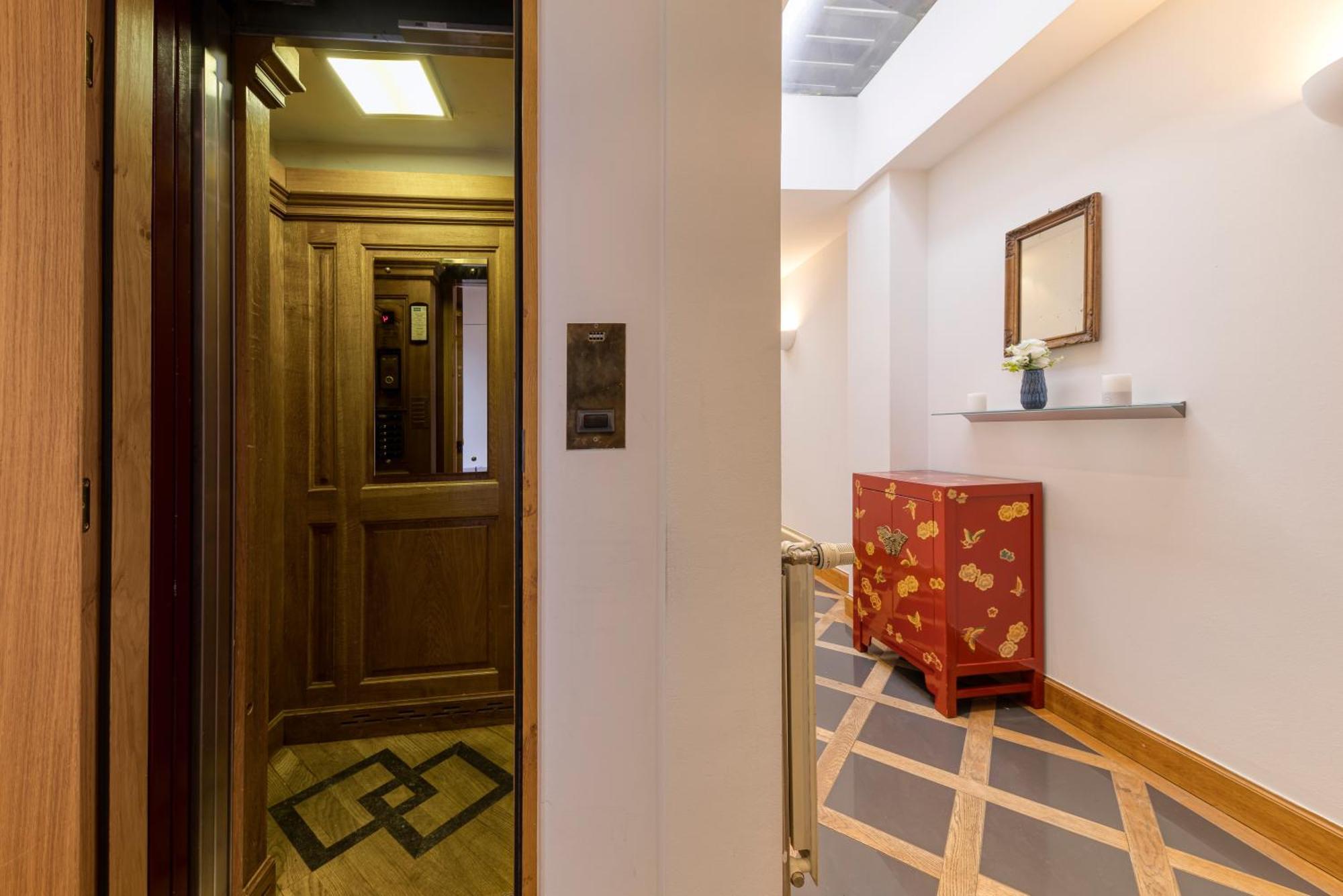 Chic Penthouse Grand-Place Bruksela Zewnętrze zdjęcie
